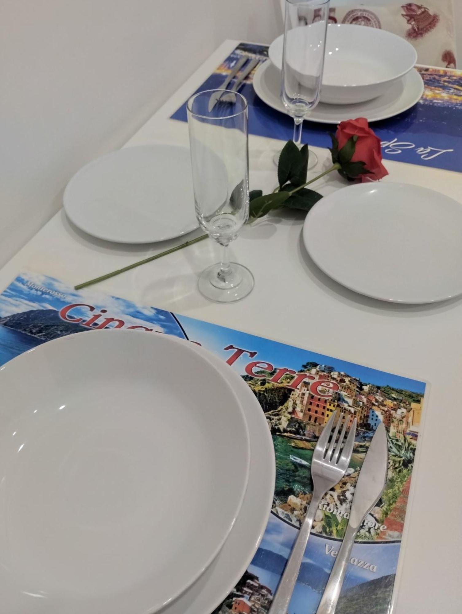 Casa Vacanze Andrea La Tua Base Per Visitare Il Mare Delle Cinque Terre Appartamento La Spezia